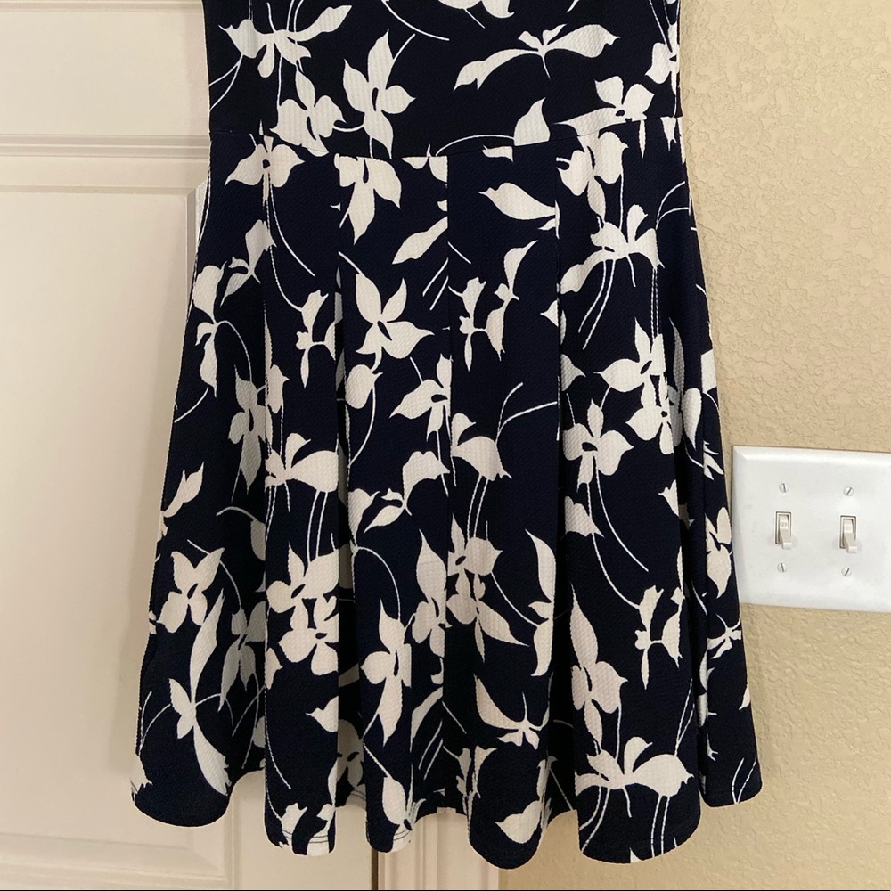 Spring Dress - Picture 2 of 2